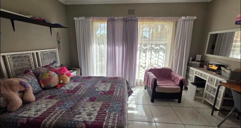 5 Bedroom Property for Sale in Sasolburg Ext 23 Free State